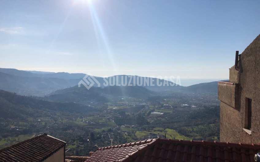 SC1132 Appartamento bilivelli da ultimare nel borgo di Castellabate