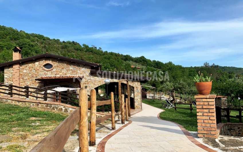 SC1139 Casale nel cuore del Cilento con piscina e vista sulla Diga dell’Alento, Cicerale