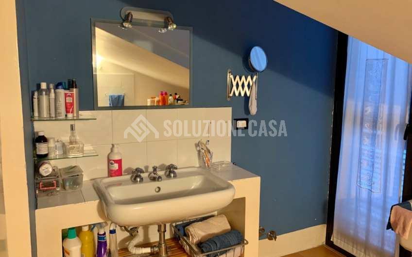 SC1135 Appartamento su due livelli con box auto Agropoli zona Moio
