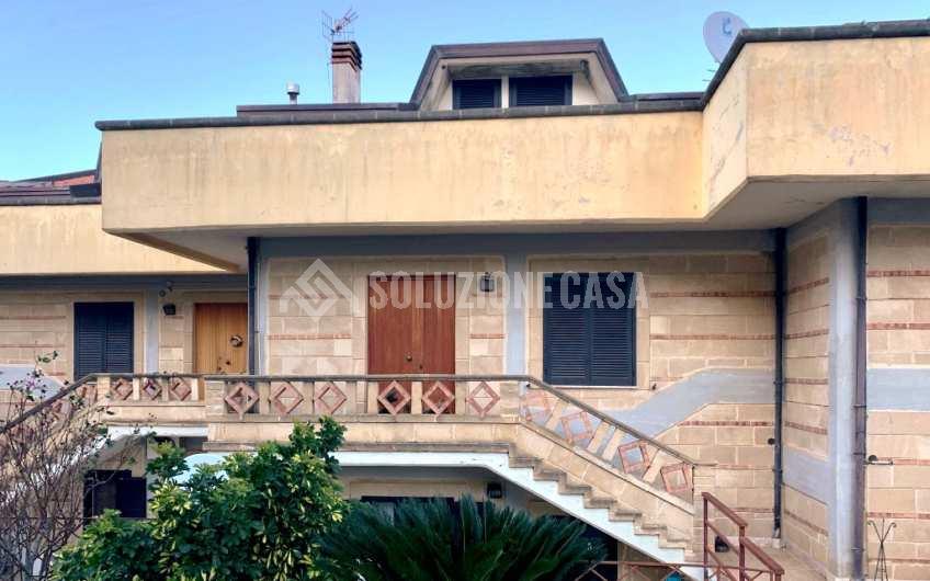 SC1135 Appartamento su due livelli con box auto Agropoli zona Moio