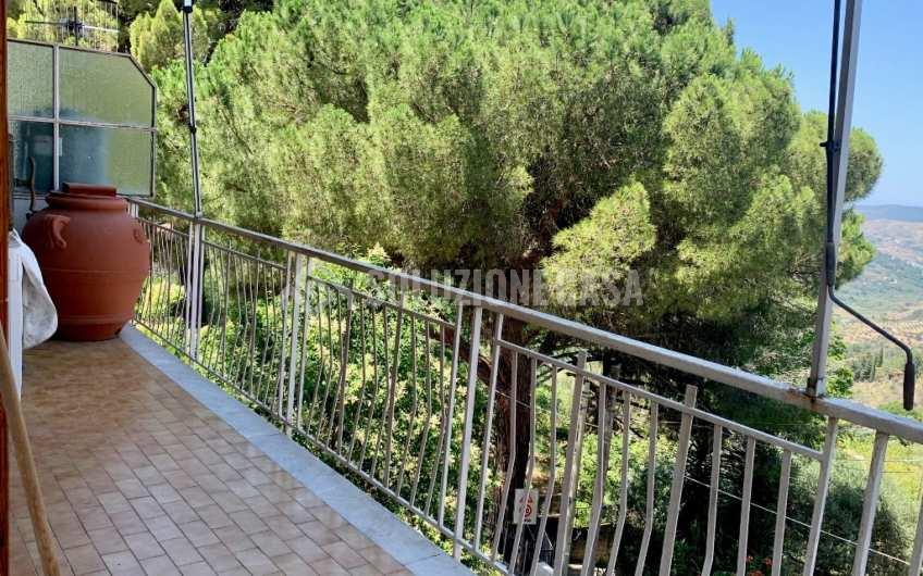 SC1153 Appartamento con terrazza vista mare a Torchiara località Copersito