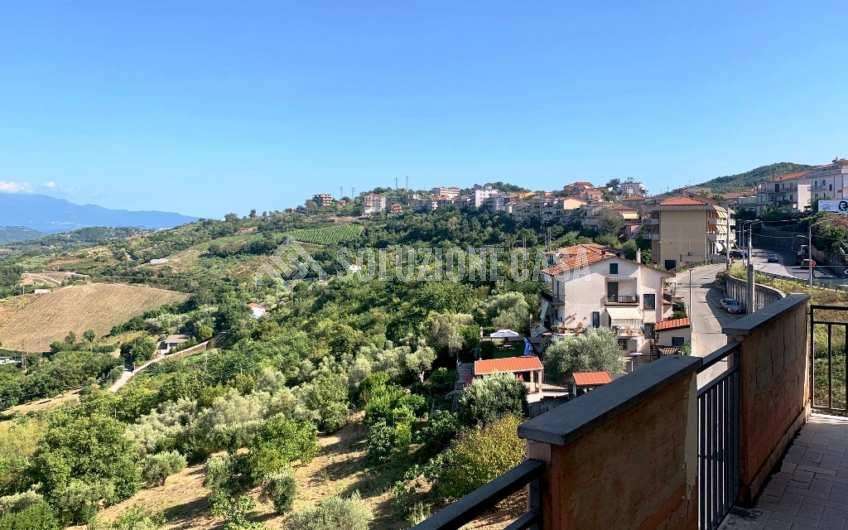 SC1156 Appartamento in ottime condizioni situato a Torchiara