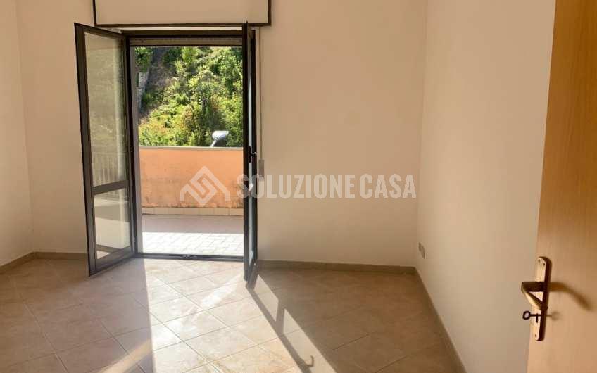 SC1156 Appartamento in ottime condizioni situato a Torchiara