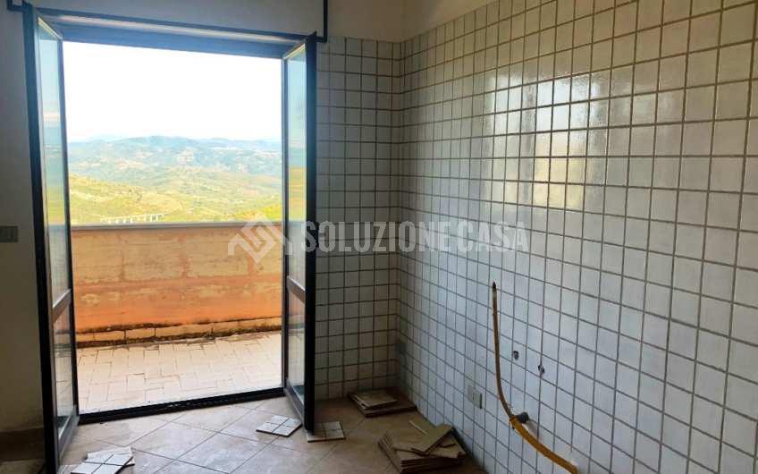 SC1156 Appartamento in ottime condizioni situato a Torchiara