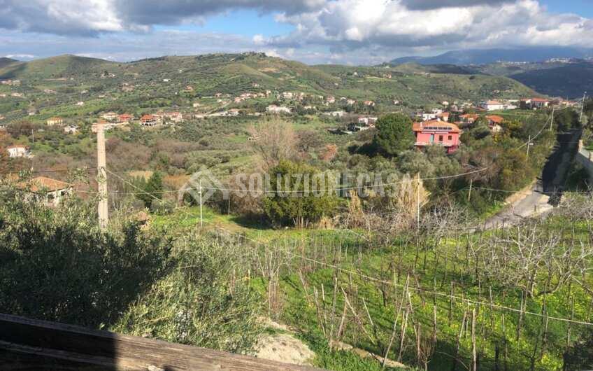 SC1179 Fabbricato al gezzo con terreno Castellabate località San Pietro