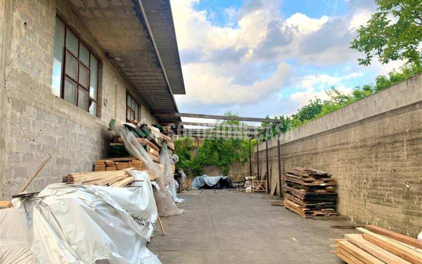 SC1191 Fabbricato industriale su più livelli con cortile privato ad Ogliastro Cilento zona Industriale