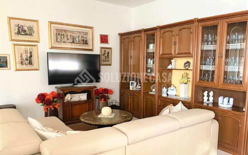 SC1136 Appartamento con box auto Agropoli frazione Mattine