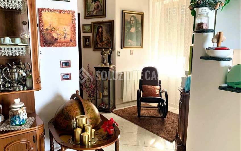 SC1136 Appartamento con box auto Agropoli frazione Mattine