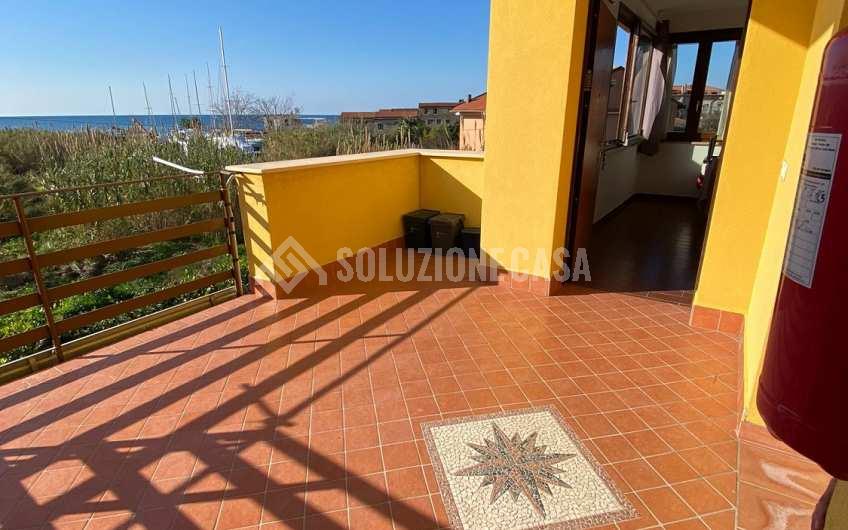 SC1211 Appartamento al mare con terrazzo Agnone Cilento