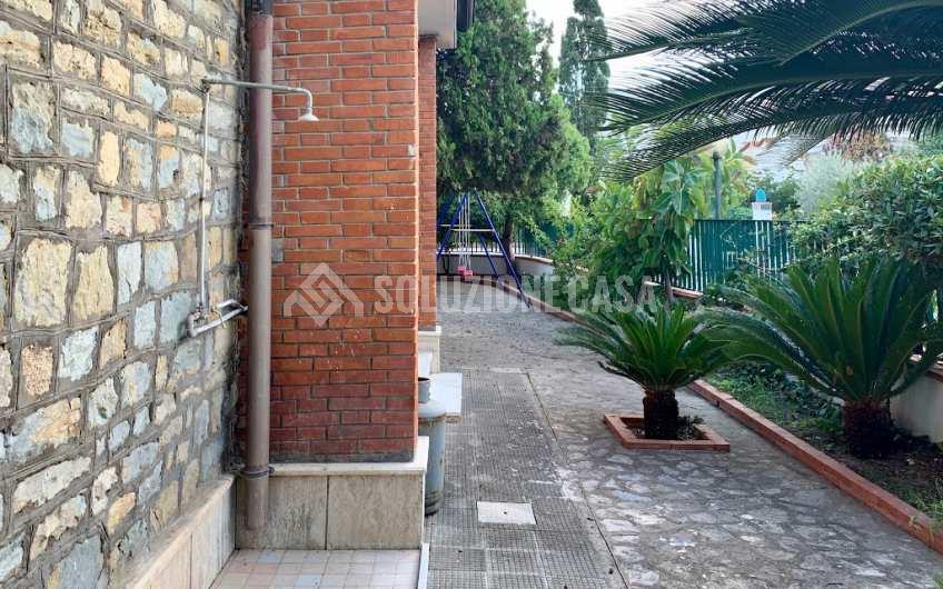 FT20 Villa singola in fitto transitorio con discesa a mare ad Agropoli