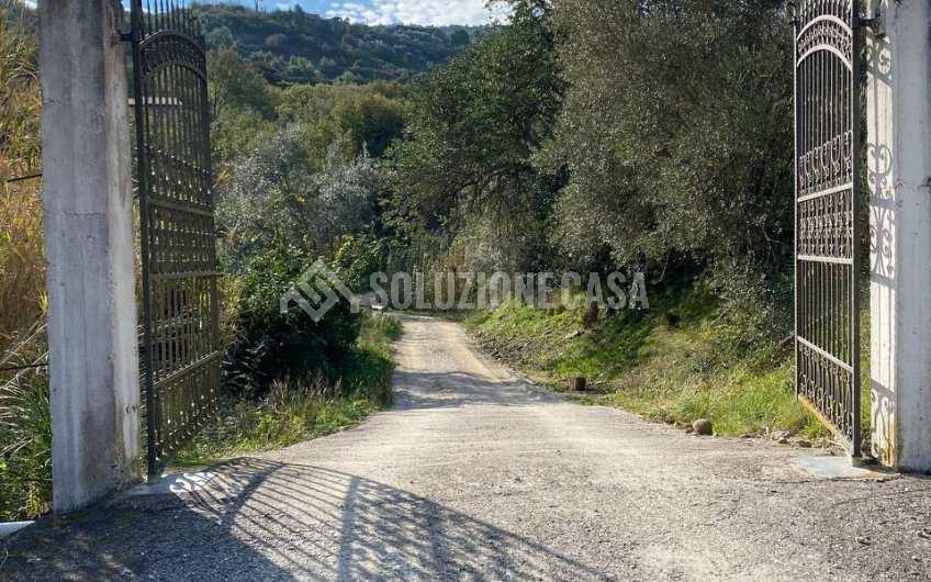 SC1214 Interessante proprietà in vendita a San Marco di Castellabate