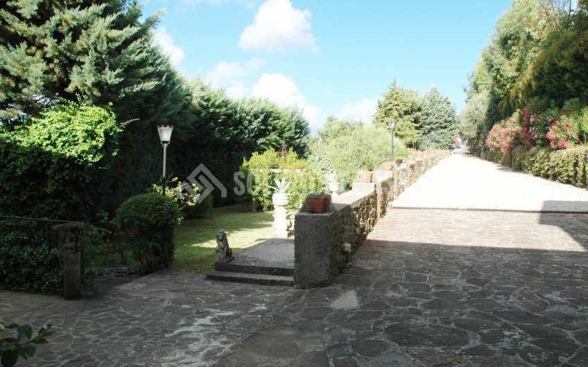 SC934 Prestigioso palazzo d’epoca nel borgo di Ogliastro Cilento