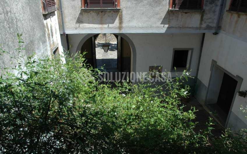 SC934 Prestigioso palazzo d’epoca nel borgo di Ogliastro Cilento