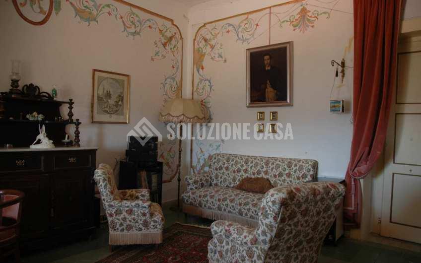 SC934 Prestigioso palazzo d’epoca nel borgo di Ogliastro Cilento