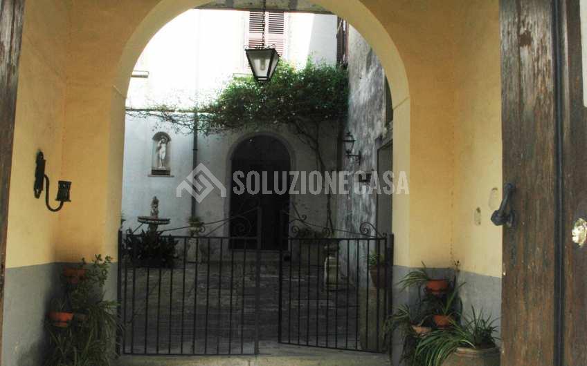 SC934 Prestigioso palazzo d’epoca nel borgo di Ogliastro Cilento