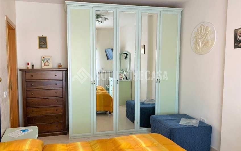 SC1223 Villetta a schiera con giardino e box auto  Agropoli Mattine