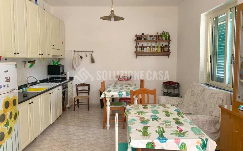 SC1229 Villa con giardino e terreno a Cicerale al confine con Agropoli