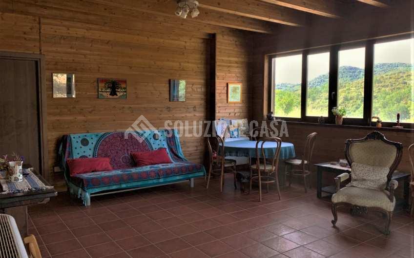 SC1235 Casale in legno immerso nella natura nel parco del Cilento