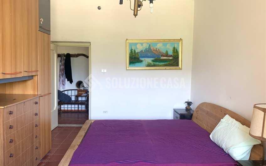 SC1229 Villa con giardino e terreno a Cicerale al confine con Agropoli