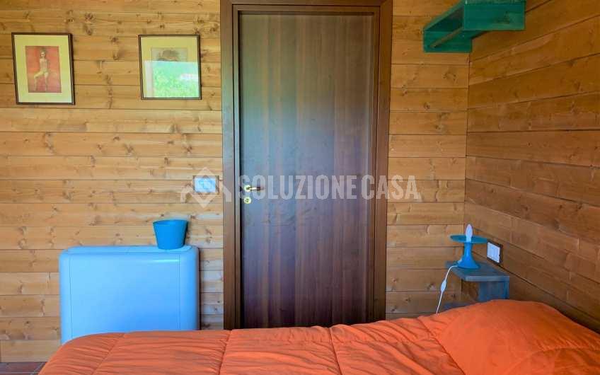 SC1235 Casale in legno immerso nella natura nel parco del Cilento