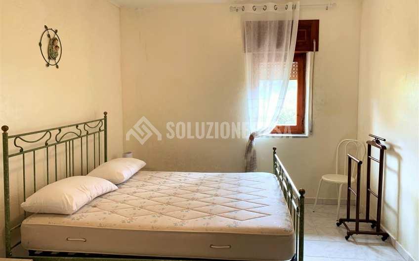 SC1232 Fabbricato plurifamiliare con terreno a Laureana Cilento località Acquasanta