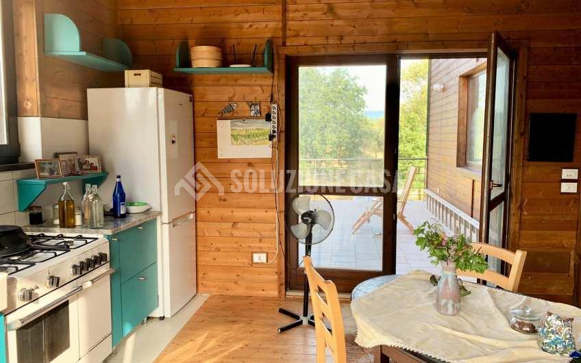 SC1235 Casale in legno immerso nella natura nel parco del Cilento