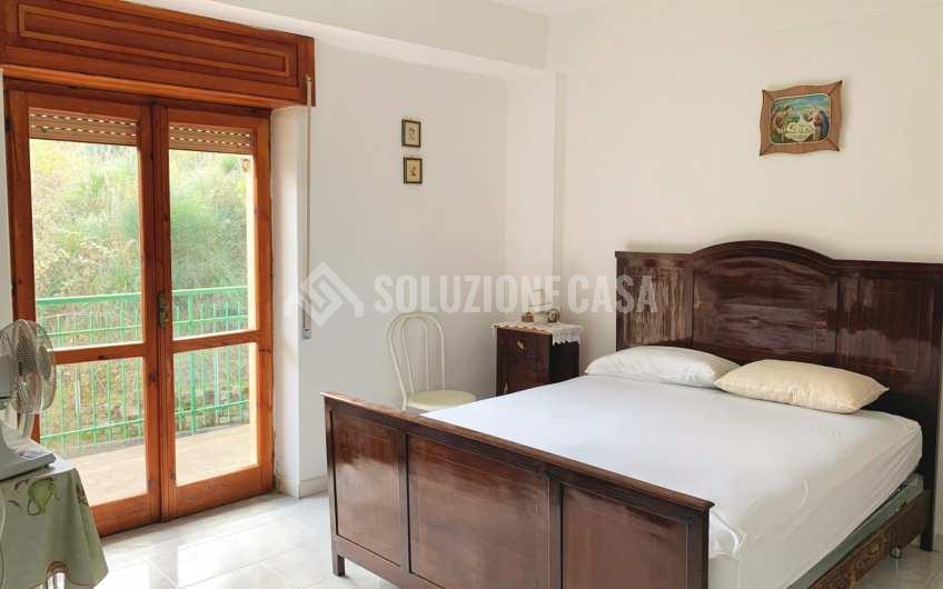 SC1232 Fabbricato plurifamiliare con terreno a Laureana Cilento località Acquasanta