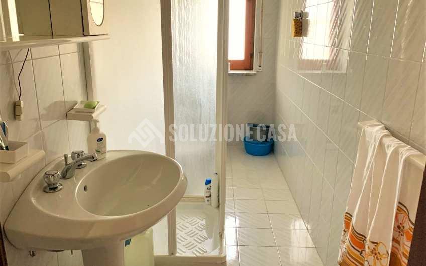 SC1232 Fabbricato plurifamiliare con terreno a Laureana Cilento località Acquasanta