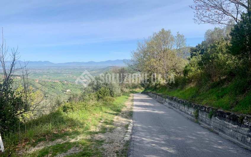 SC1231 Casolare in pietra con terreno a Cicerale
