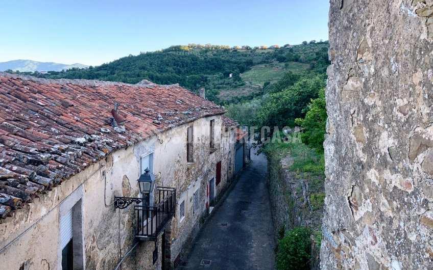 SC1162A Vendesi tre unità abitative ad Ogliastro Cilento, Frazione Finocchito