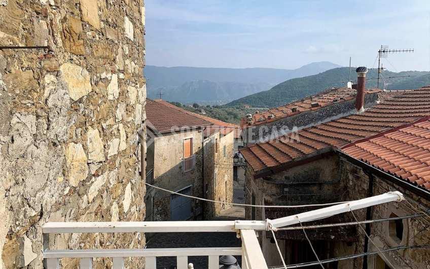 SC1162A Vendesi tre unità abitative ad Ogliastro Cilento, Frazione Finocchito