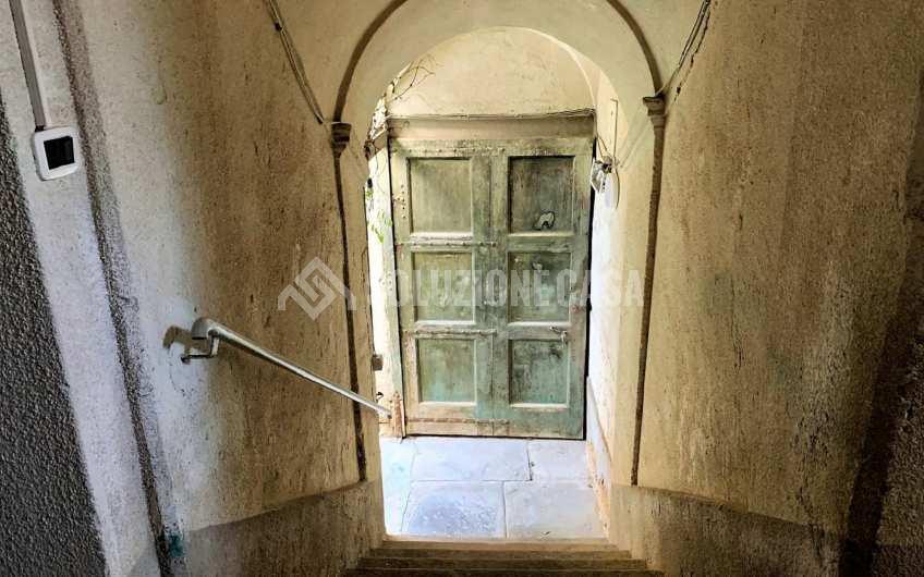 SC1162A Vendesi tre unità abitative ad Ogliastro Cilento, Frazione Finocchito