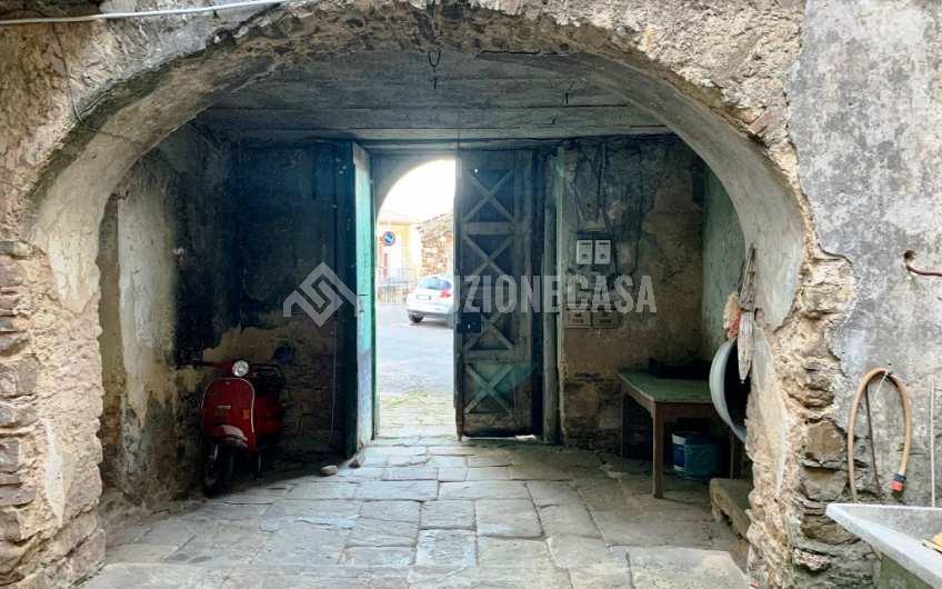 SC1162A Vendesi tre unità abitative ad Ogliastro Cilento, Frazione Finocchito