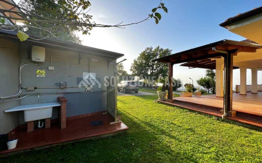 SC1258 Stupenda villa vista mare a Laureana Cilento