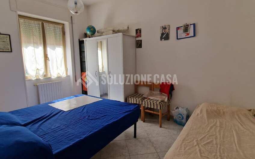 SC1255 Appartamento con spazio esterno e vista mare a Santa Maria di Castellabate