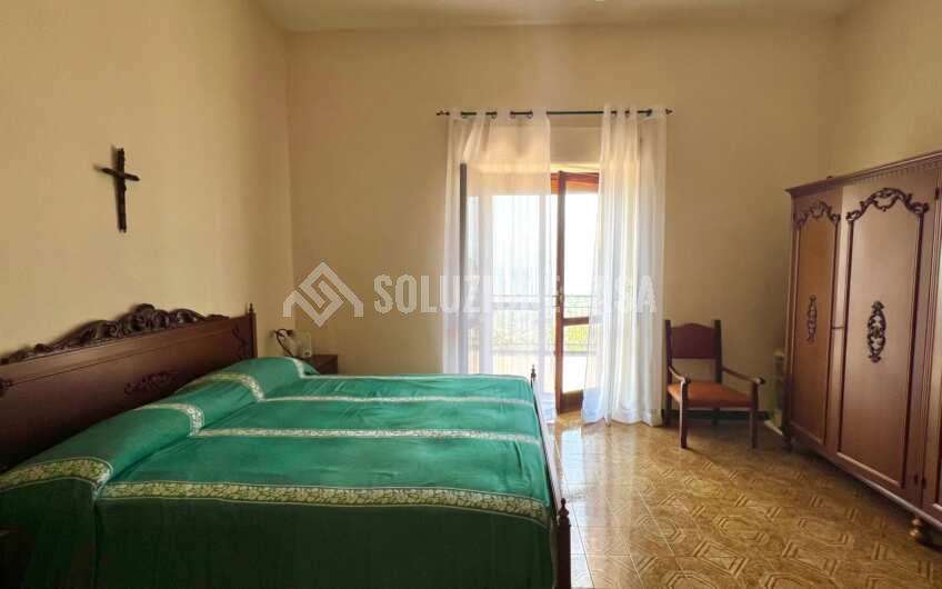 SC1264 Appartamento con ingresso indipendente e terrazzo ad Ogliastro Cilento