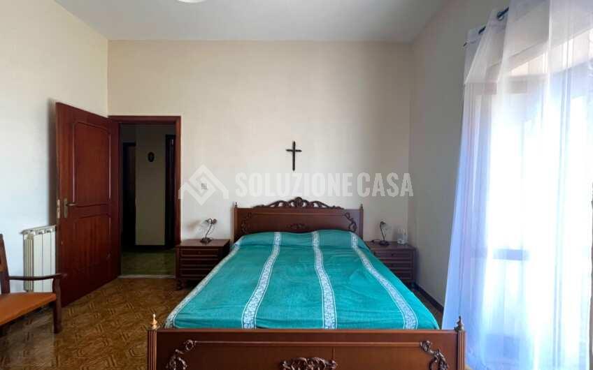 SC1264 Appartamento con ingresso indipendente e terrazzo ad Ogliastro Cilento