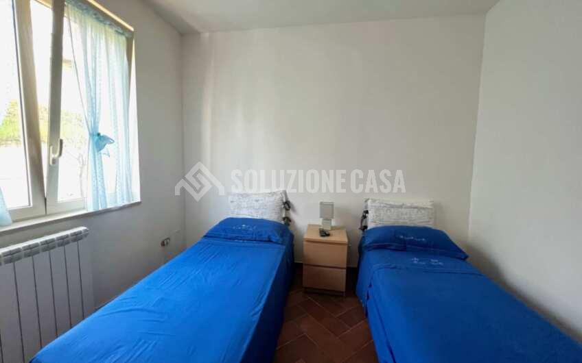 SC1258 Stupenda villa vista mare a Laureana Cilento