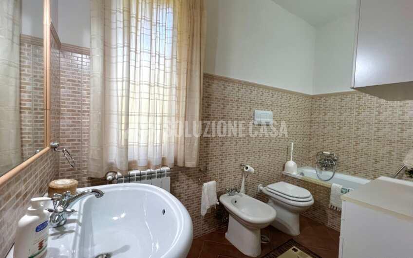 SC1258 Stupenda villa vista mare a Laureana Cilento