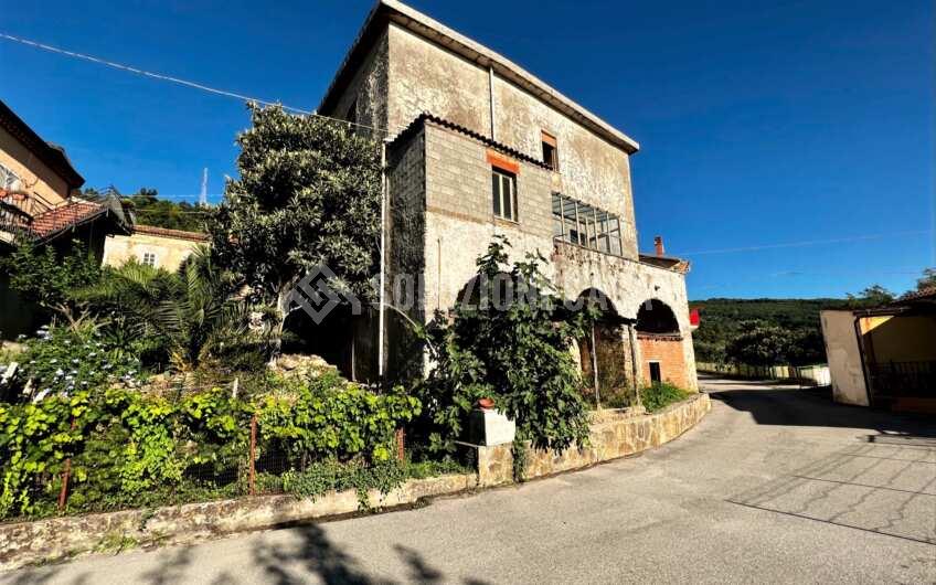SC1262 Fabbricato affiancato vista mare Laureana Cilento, Fraz. Matonti