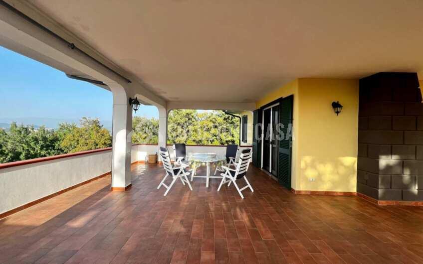 SC1258 Stupenda villa vista mare a Laureana Cilento