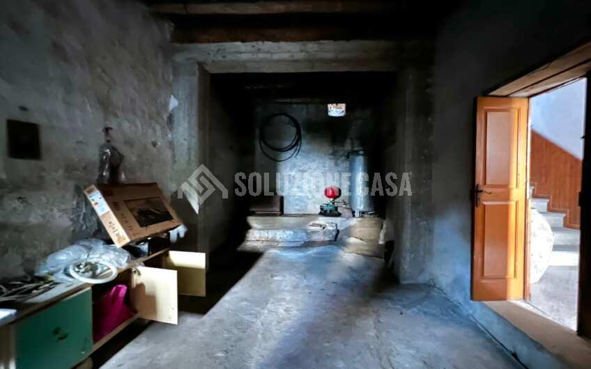SC1266 Fabbricato con corte esterna a Torchiara località Sant’Antuono