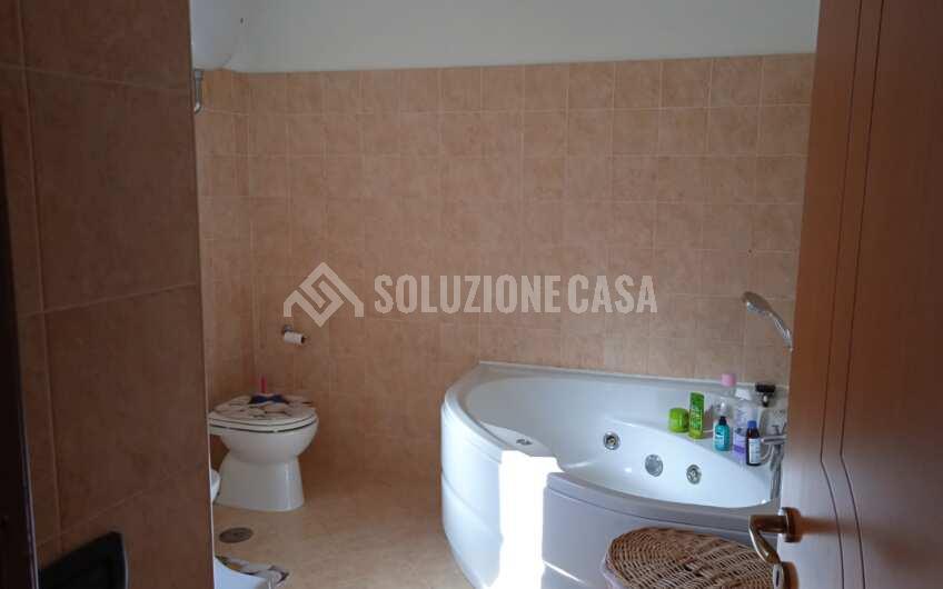 SC1267 Villa su due livelli con ampio giardino in Montecorice località Giungatelle