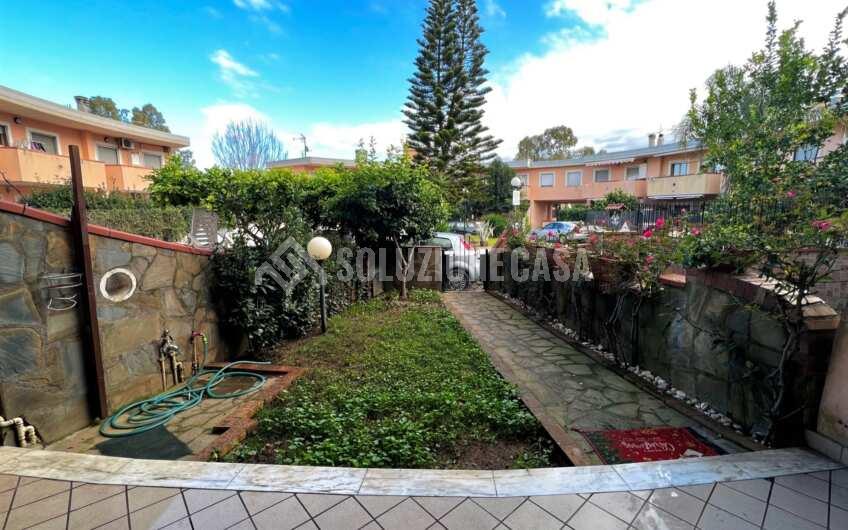 SC1271 Appartamento con giardino e posto auto zona Mattine Agropoli