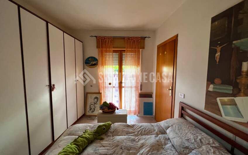 SC1271 Appartamento con giardino e posto auto zona Mattine Agropoli