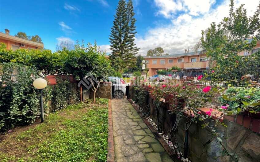 SC1271 Appartamento con giardino e posto auto zona Mattine Agropoli