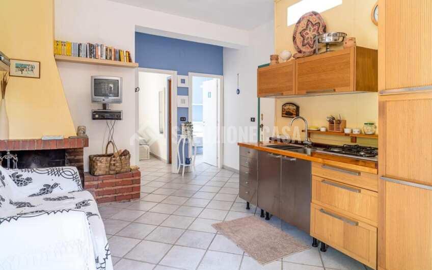 SC1278 Villa con giardino e area piscina  a Castellabate