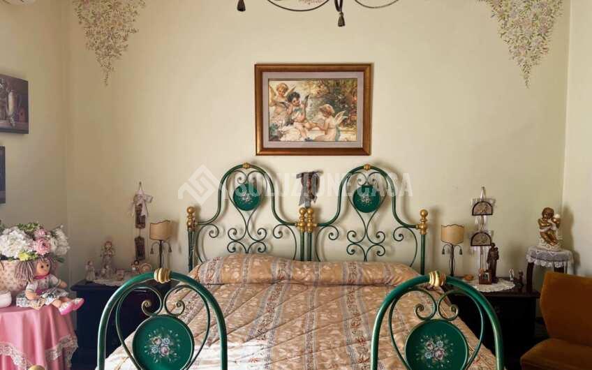 SC1274 Appartamento con stupendo terrazzo presso il porto e il centro storico di Agropoli
