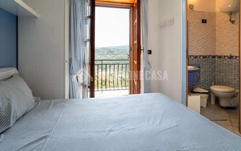 SC1278 Villa con giardino e area piscina  a Castellabate
