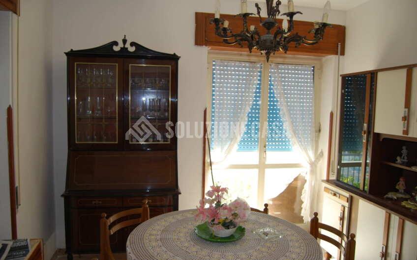 SC1277 Villa con vista mare e giardino a Castellabate